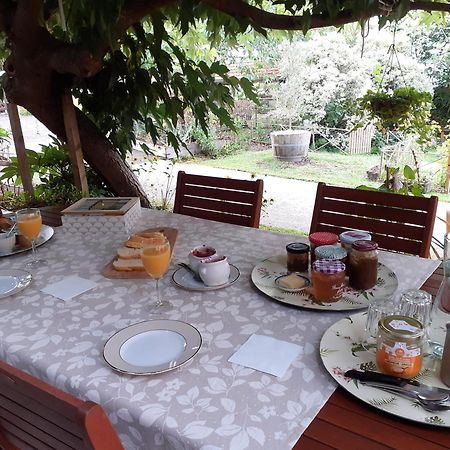Au Bosquet, Chambre Et Salle De Bains Avec Petit Dejeuner A 600 M Du Centre Dans Un Cadre Calme Et Verdoyant Salies-de-Béarn 외부 사진