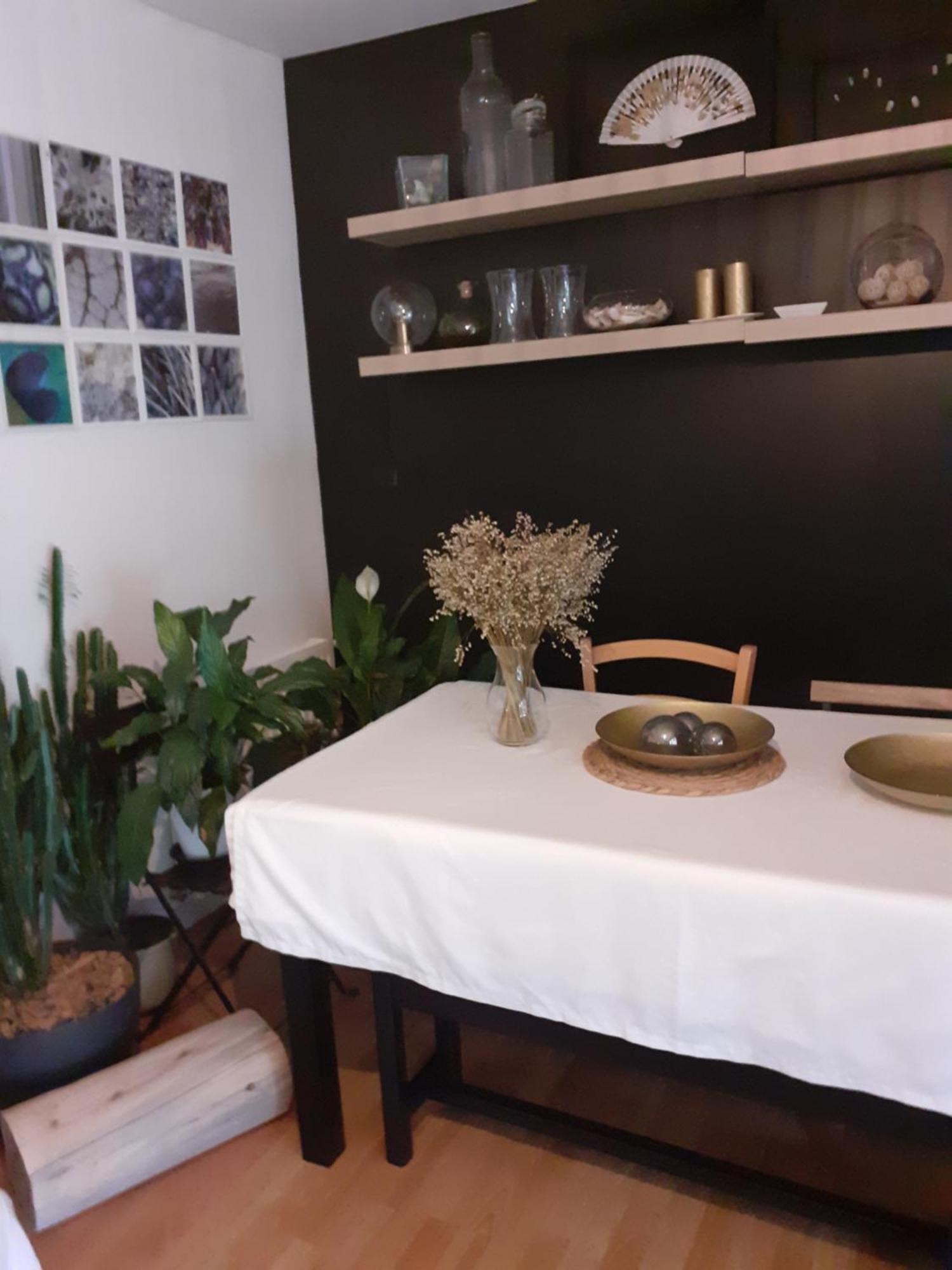 Au Bosquet, Chambre Et Salle De Bains Avec Petit Dejeuner A 600 M Du Centre Dans Un Cadre Calme Et Verdoyant Salies-de-Béarn 외부 사진